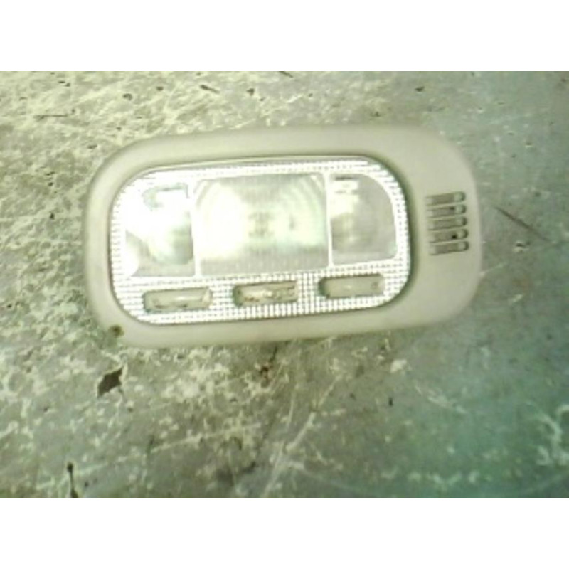 Eclairage de plafonnier PEUGEOT 207