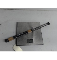 Verin de coffre OPEL CORSA D Photo n°1