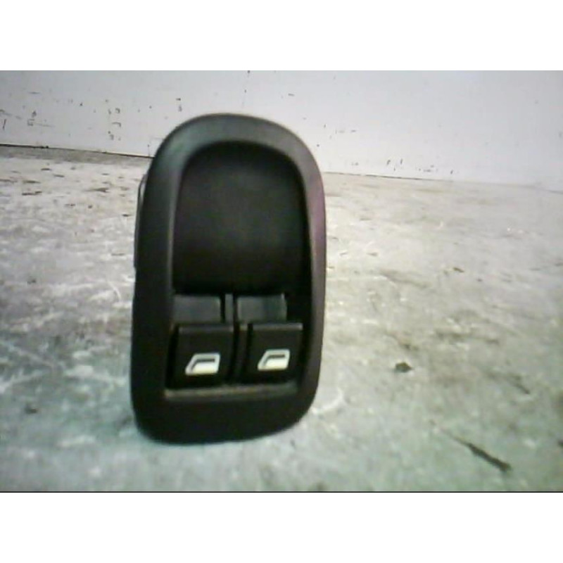 Interrupteur de leve vitre PEUGEOT 206