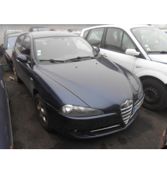 Feu arriere secondaire gauche (feux) ALFA ROMEO 147 Photo n°8