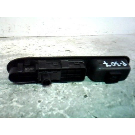 Interrupteur de leve vitre avant droit PEUGEOT 307
