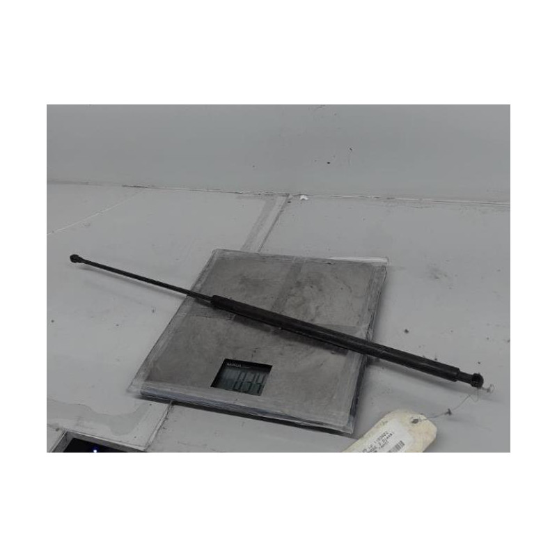 Verin de capot VOLVO V 40 1