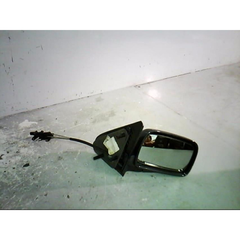 Retroviseur droit VOLKSWAGEN POLO 3