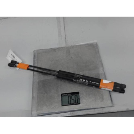 Verin de coffre FIAT STILO Photo n°1