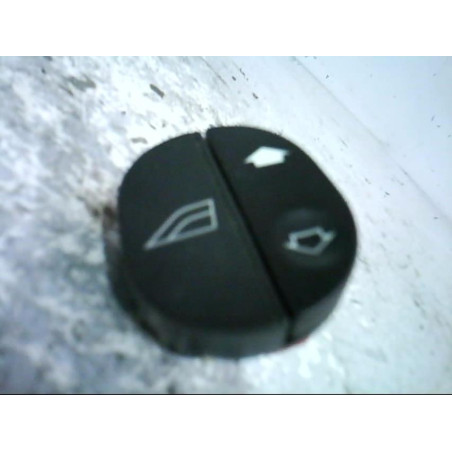 Interrupteur de leve vitre avant droit FORD FIESTA 5 Photo n°1