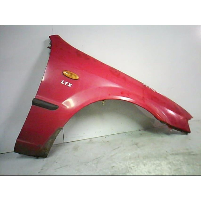 Aile avant droit MAZDA 323 6