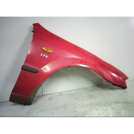 Aile avant droit MAZDA 323 6 Photo n°1