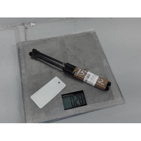 Verin de coffre LANCIA LYBRA Photo n°1