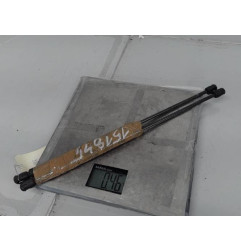 Verin de coffre FIAT PUNTO 2 Photo n°3