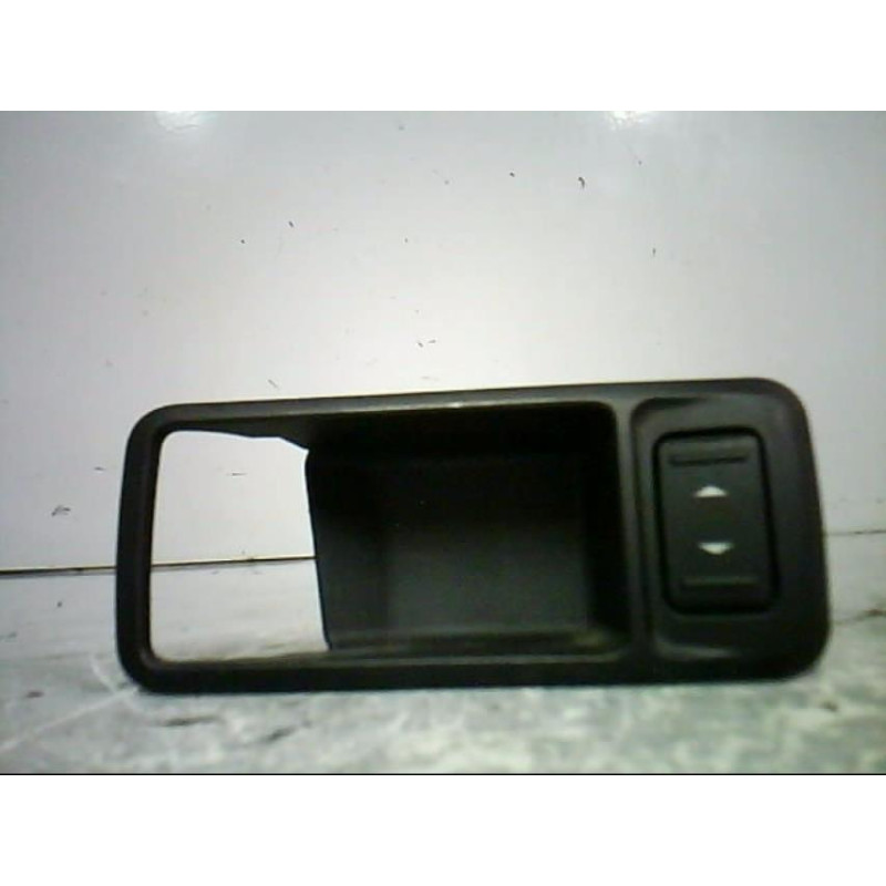 Interrupteur de leve vitre arriere gauche FORD C-MAX 1