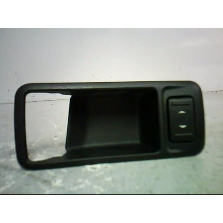 Interrupteur de leve vitre arriere droit FORD C-MAX 1 Photo n°1