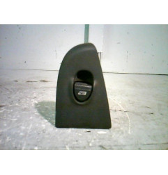 Interrupteur de leve vitre arriere droit FIAT MAREA Photo n°1