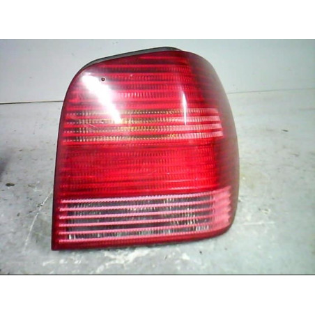 Feu arriere principal droit (feux) VOLKSWAGEN POLO 3 Photo n°1