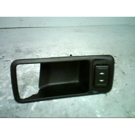 Interrupteur de leve vitre arriere droit FORD C-MAX 1 Photo n°1