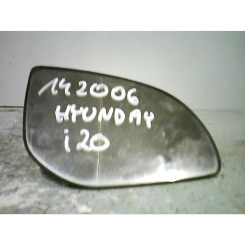 Glace retroviseur droit HYUNDAI I 20 1