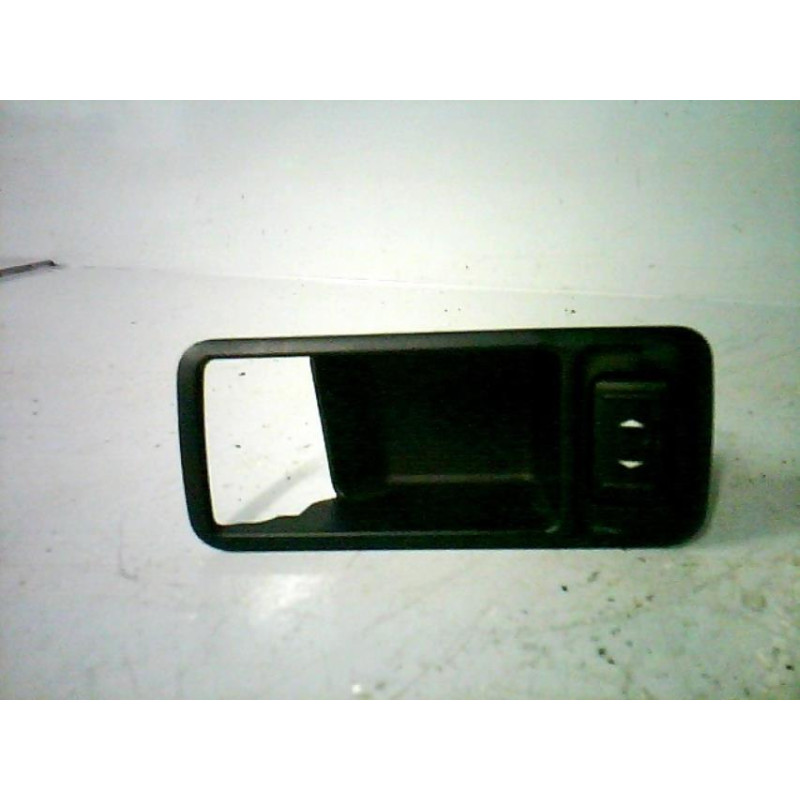 Interrupteur de leve vitre avant gauche FORD C-MAX 1