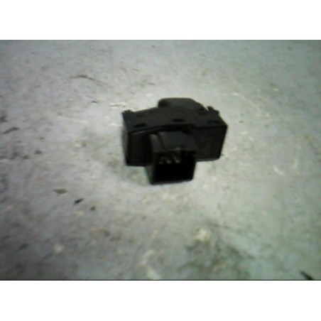 Interrupteur de leve vitre arriere droit VOLVO V 70 1 Photo n°1