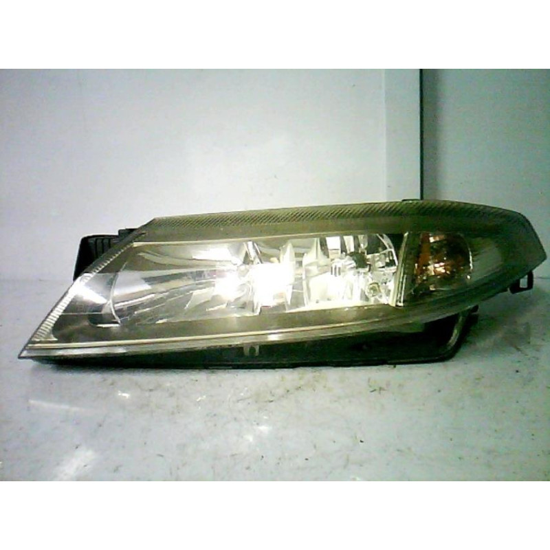 Optique avant principal gauche (feux)(phare) RENAULT LAGUNA 2
