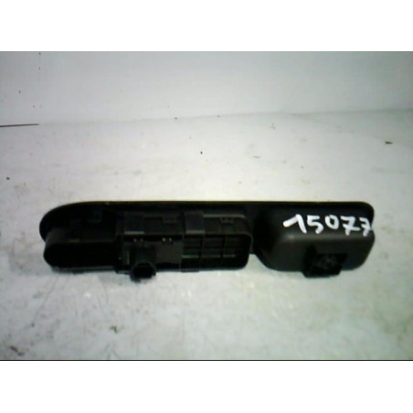 Interrupteur de leve vitre avant droit PEUGEOT 307