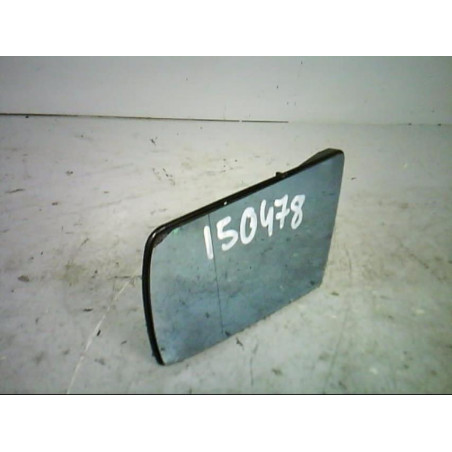 Glace retroviseur gauche MERCEDES CLASSE C 202 Photo n°1