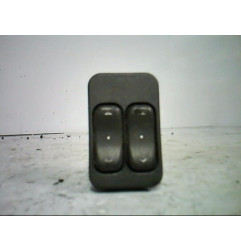 Interrupteur de leve vitre avant gauche OPEL MERIVA A Photo n°1