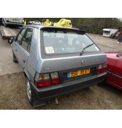 Feu arriere secondaire gauche (feux) SKODA FAVORIT Photo n°4