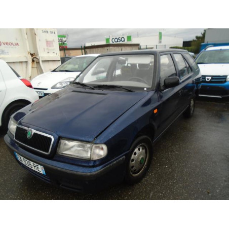 Feu arriere principal droit (feux) SKODA FELICIA