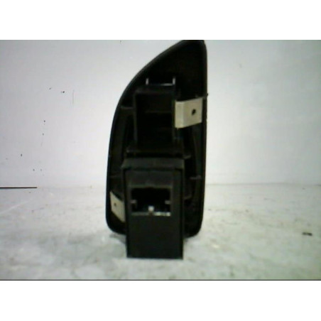 Interrupteur de leve vitre arriere droit FIAT BRAVO 2