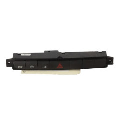 Bouton de warning FIAT GRANDE PUNTO Photo n°1