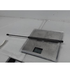 Verin de capot VOLKSWAGEN POLO 3 Photo n°1