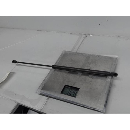 Verin de capot VOLKSWAGEN POLO 3 Photo n°1