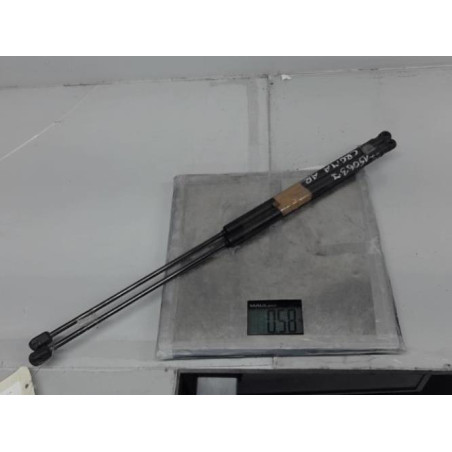 Verin de coffre FIAT CROMA 2