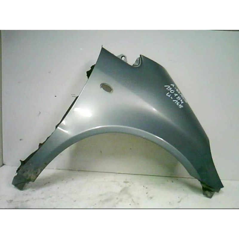 Aile avant droit MERCEDES CLASSE A 168