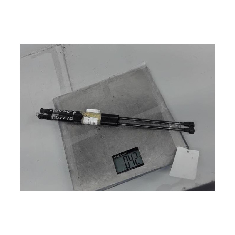 Verin de coffre FIAT GRANDE PUNTO