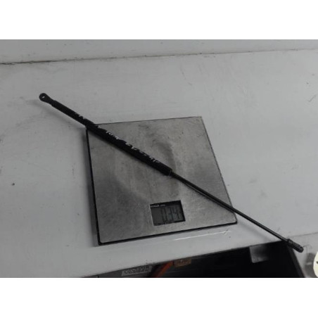 Verin de capot AUDI A4 1