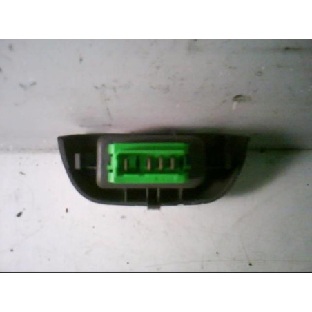 Interrupteur de leve vitre avant droit CITROEN C1 1