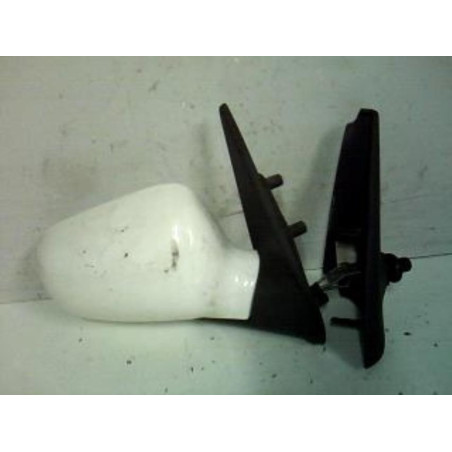 Retroviseur droit SKODA FELICIA