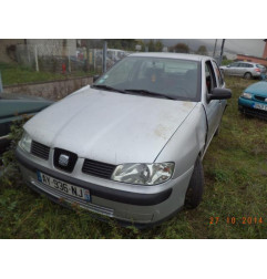 Feu arriere principal gauche (feux) SEAT IBIZA 2 Photo n°9