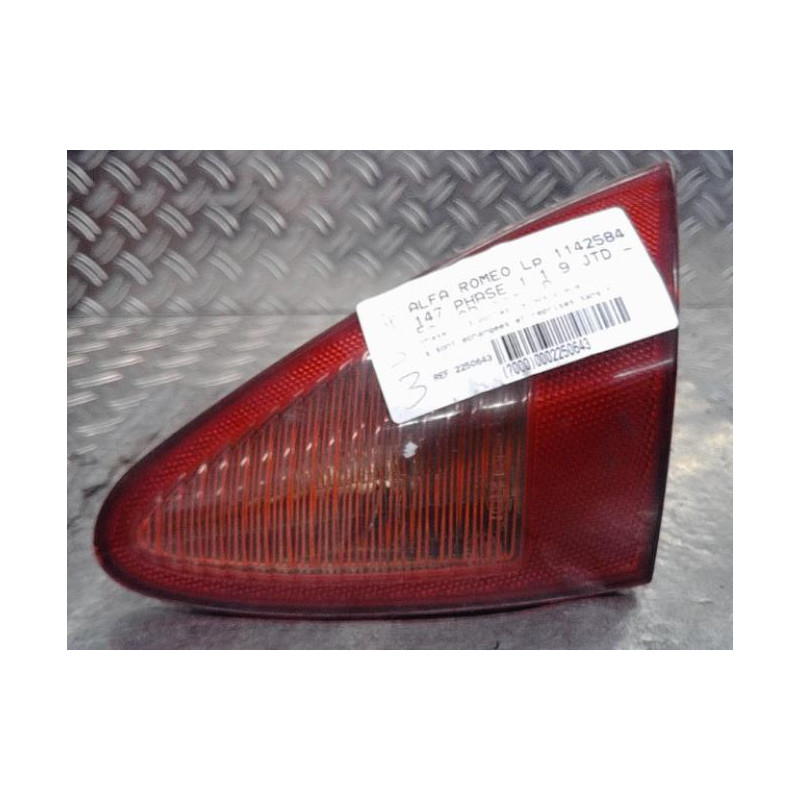 Feu arriere secondaire droit (feux) ALFA ROMEO 147