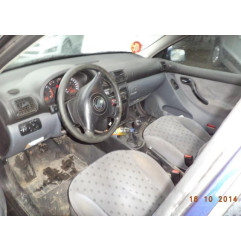 Anti brouillard gauche (feux) SEAT TOLEDO 2 Photo n°6