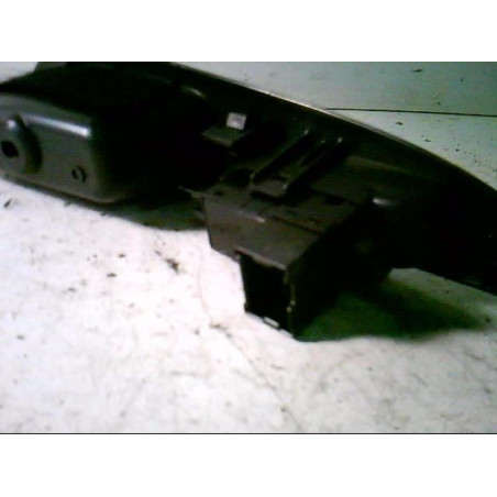 Interrupteur de leve vitre arriere gauche NISSAN PRIMERA 3