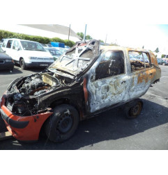 Compresseur clim RENAULT CLIO 2 Photo n°9