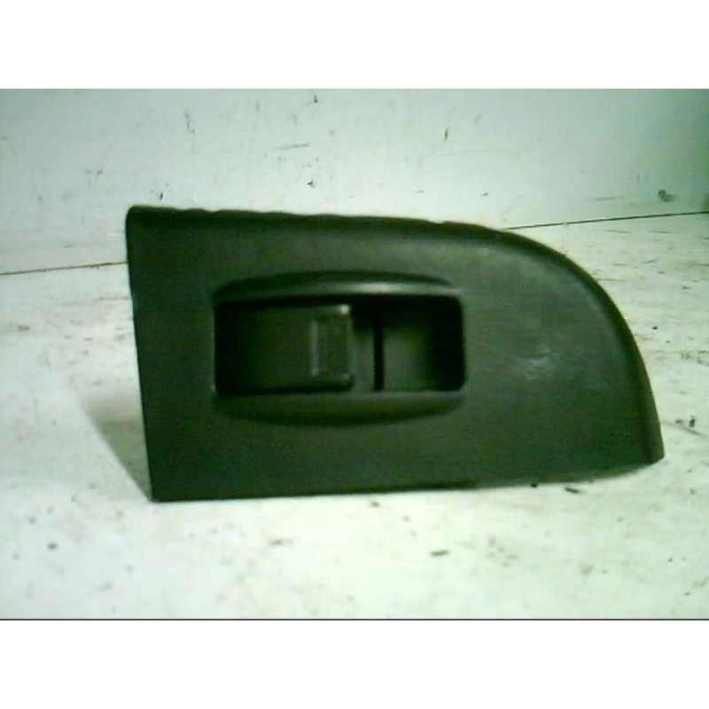 Interrupteur de leve vitre arriere droit HONDA ACCORD 6