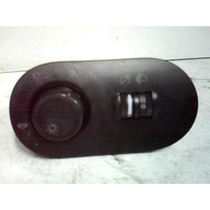 Commande de reglage hauteur de phare SEAT IBIZA 3