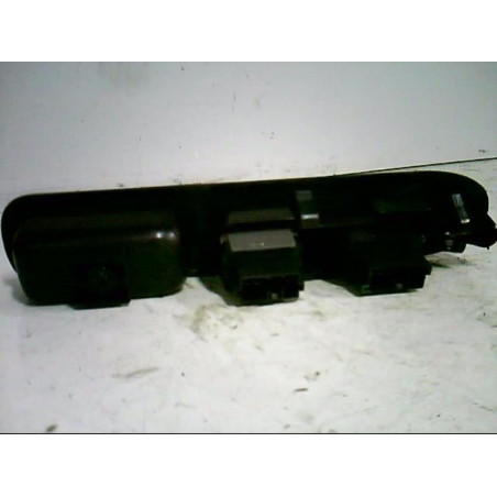 Interrupteur de leve vitre avant gauche PEUGEOT 307