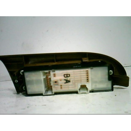 Interrupteur de leve vitre avant gauche NISSAN MAXIMA QX 3