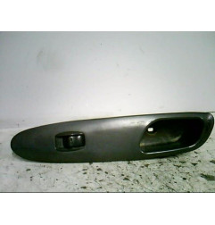 Interrupteur de leve vitre avant droit DAEWOO NUBIRA 1 Photo n°1