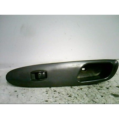 Interrupteur de leve vitre avant droit DAEWOO NUBIRA 1 Photo n°1