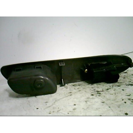 Interrupteur de leve vitre avant droit DAEWOO NUBIRA 1