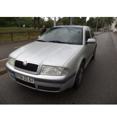 Feu arriere principal gauche (feux) SKODA OCTAVIA 1 Photo n°3